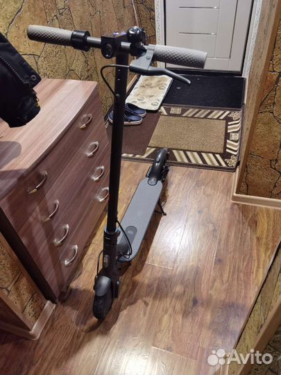 Самокат взрослый электрический бу