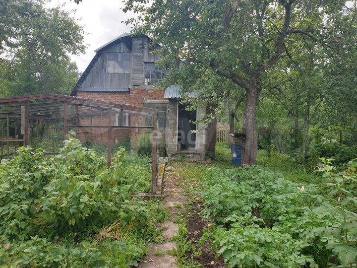 Дача 48 м² на участке 4,77 га