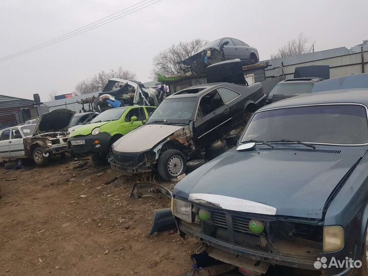 Коллектор впускной нива класика в сборе