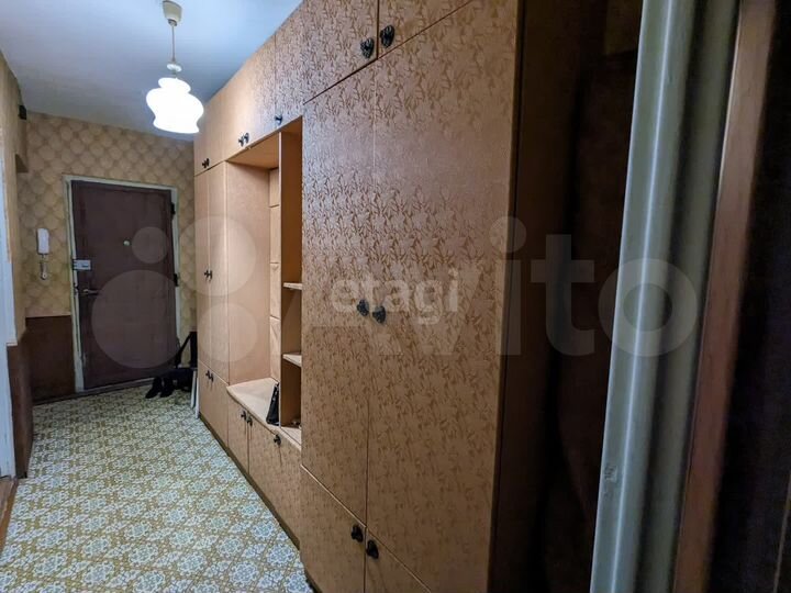 2-к. квартира, 64,8 м², 3/9 эт.