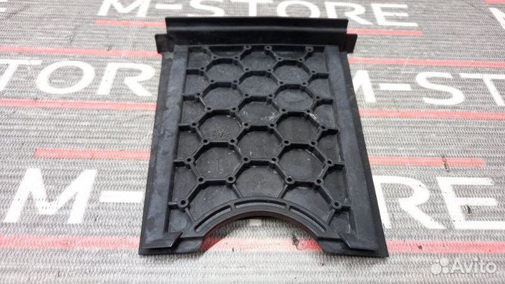 Накладка Audi Q5 8R cdnc 2009