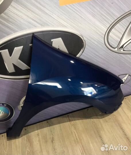 Крыло переднее Renault sandero 2 Прав