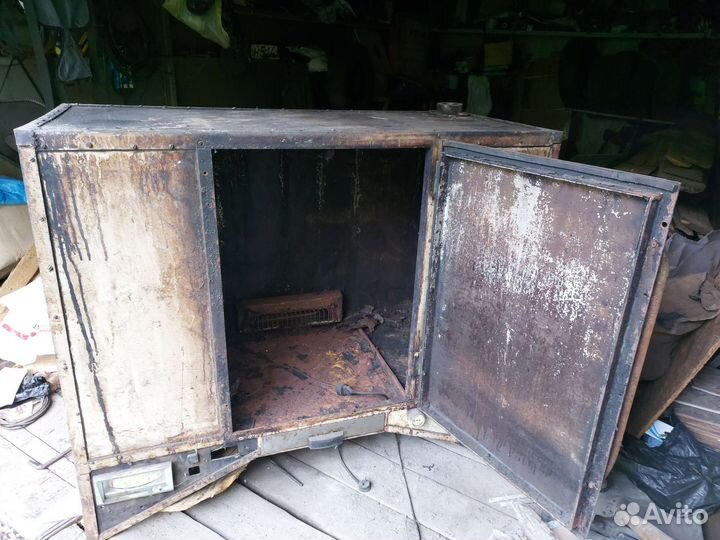 Продам коптильню холодного и горячего копчения