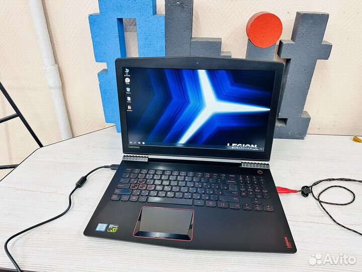 Игровой ноутбук Legion core i5 GTX 1050