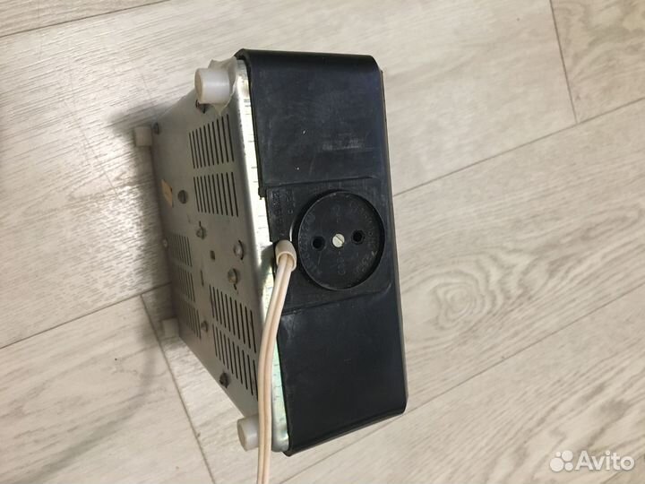 Стабилизатор напряжения Вега-9