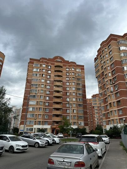 2-к. квартира, 63,1 м², 1/12 эт.