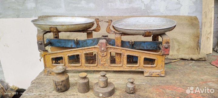 Весы рычажные СССР, чугунное и гири