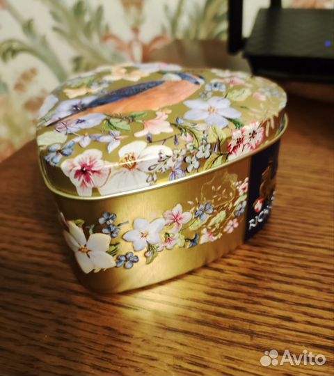 Металлическая баночка Сердечко