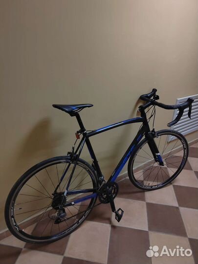 Шоссейный велосипед Stels XT 300