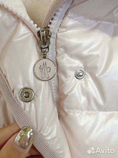 Пуховик Moncler Barante