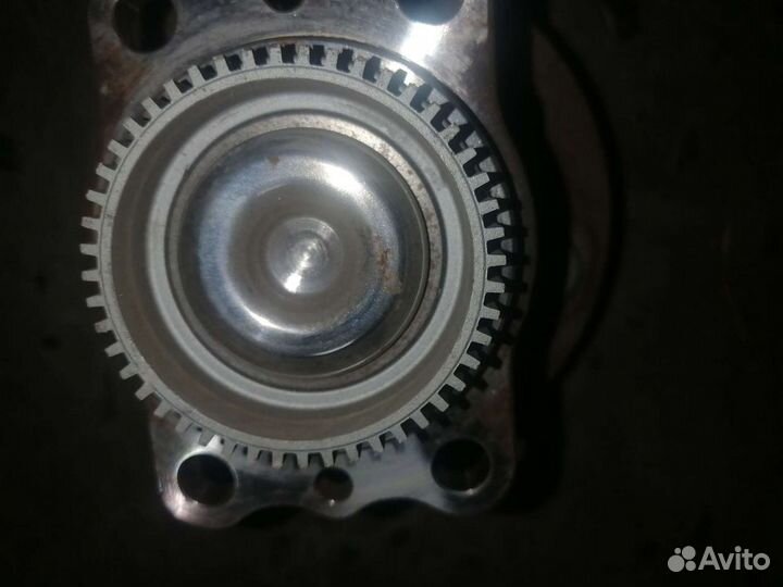 Задняя ступица с абс