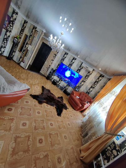 4-к. квартира, 77 м², 8/9 эт.