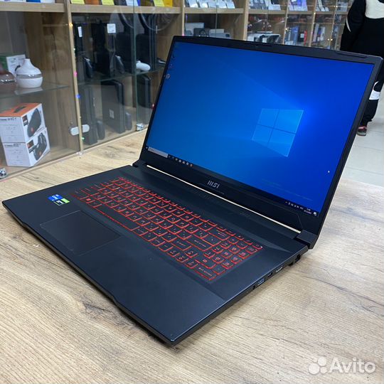 MSI GF76 Katana 11SC-483XRU