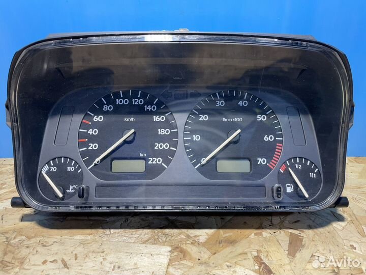 Приборная панель golf 3