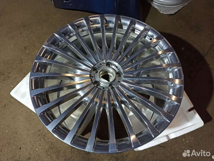 Диск задний новый Mercedes GLS 167 Maybach R23