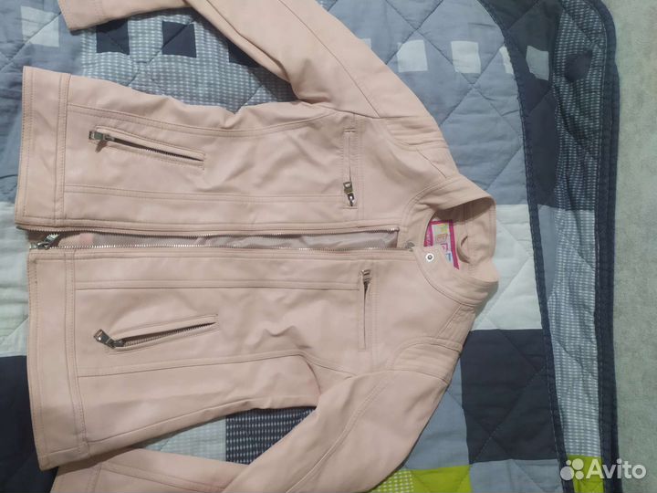 Кожаная куртка для девочки 140