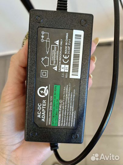 Кольцевая лампа новая