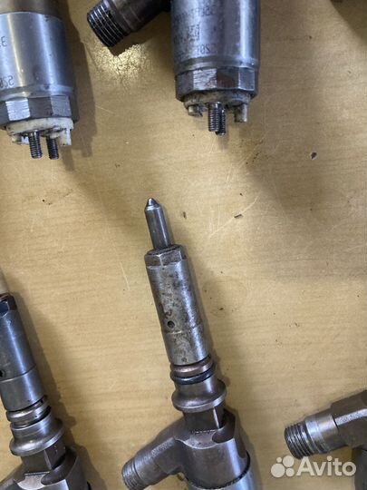 Форсунка топливная CAT C6.6 C4.4 32f61-00062