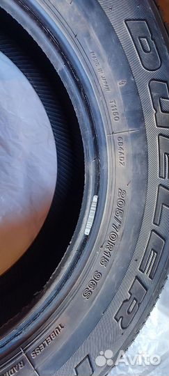 Bridgestone Dueler H/T 684 205/70 R15