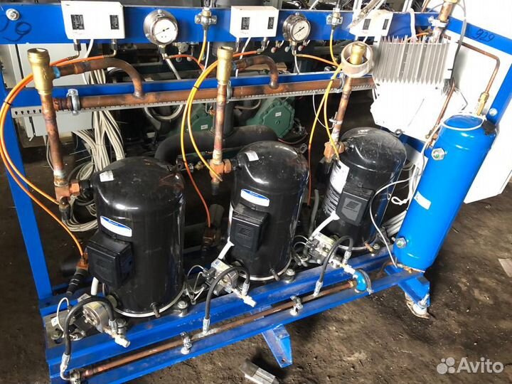 Холодильный агрегат на базе трёх компрессоров