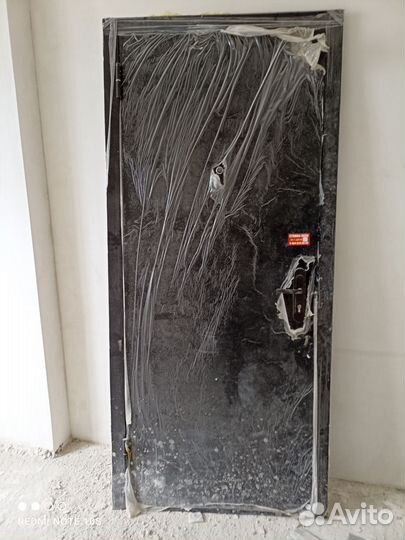 Дверь входная