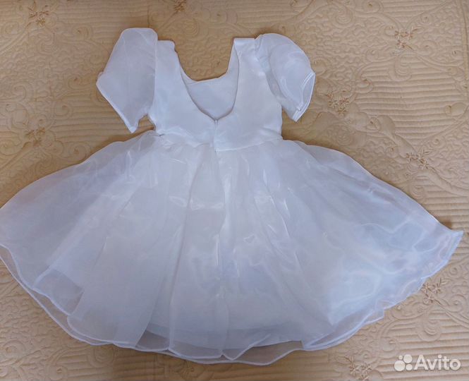 Платье нарядное пышное для девочки 104