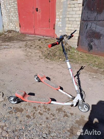 Самокат лягушка