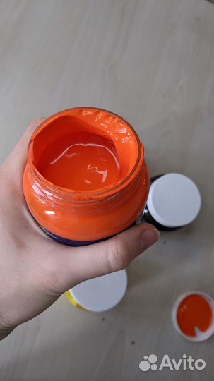 Акриловые краски ладога