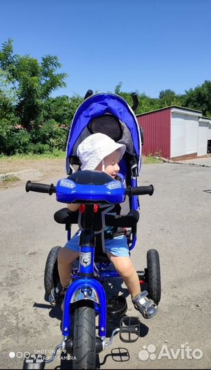 Трехколесный велосипед с родительской ручкой