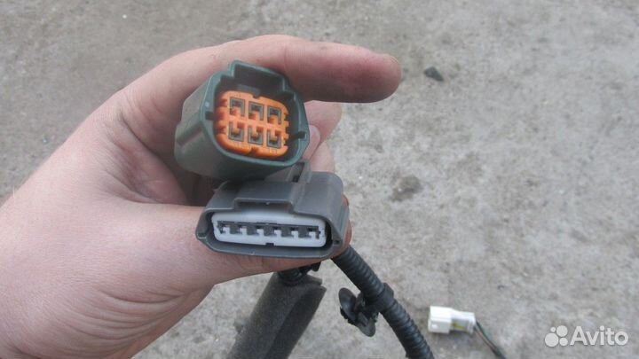 Электропроводка двери передней правой