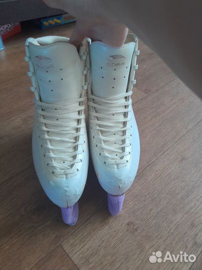 Фигурные коньки edea 265