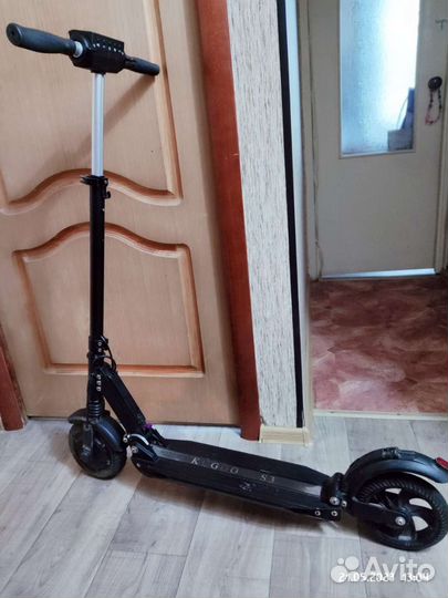 Продам электросамокат. Б/У kugo 3s