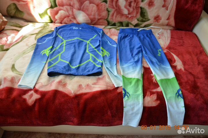 Костюм для занятий зимними видами спорта