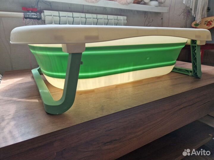 Детская ванночка для купания складная