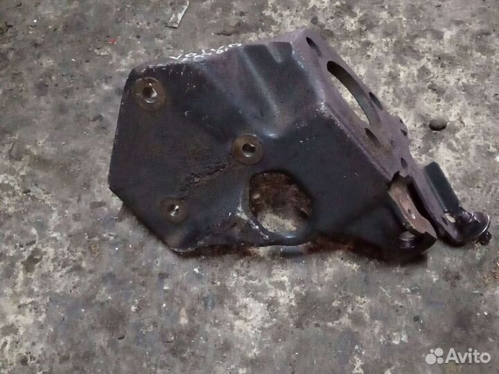 Кронштейн тнвд VW LT35 2.5 TDI ANJ