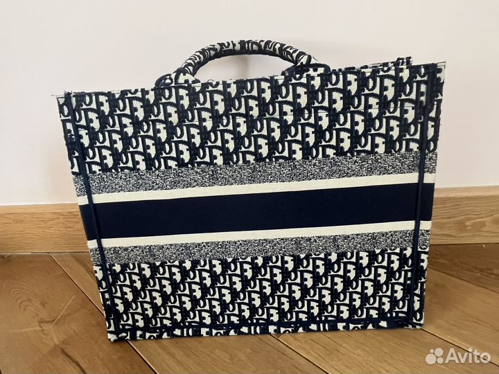 Сумка тоут christian dior