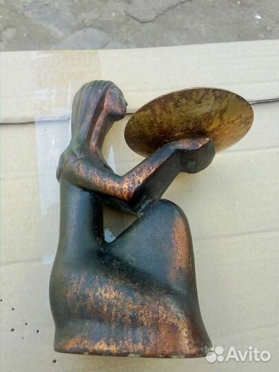 Подсвечник бронза