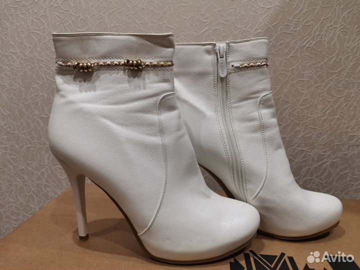 Сапоги свадебные