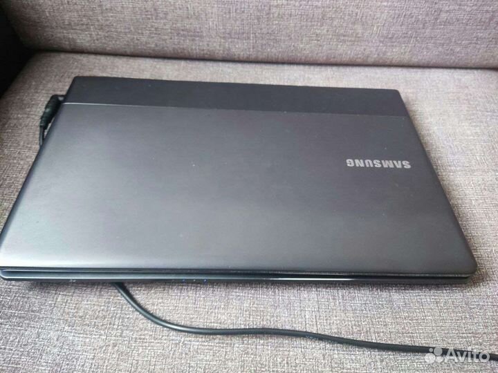 Samsung 15.6 (geforce gt620m, 500gb hdd)