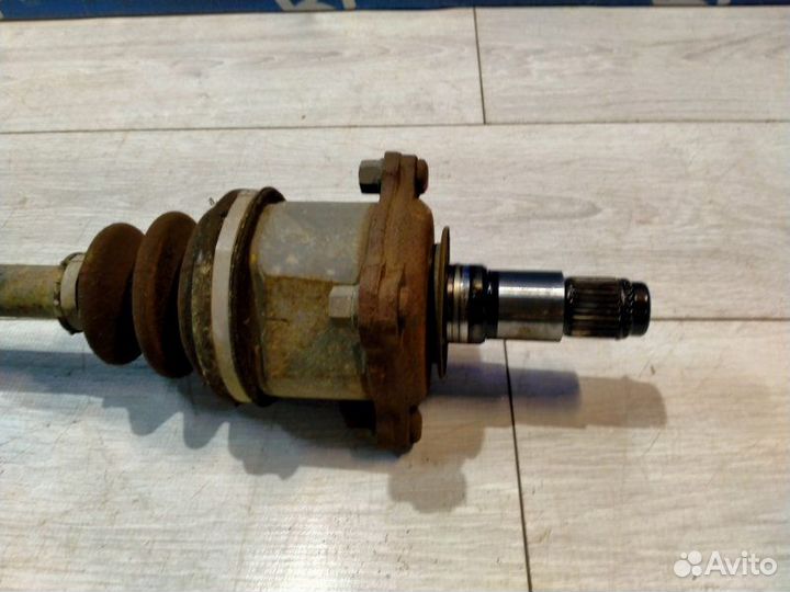 Привод задний левый Toyota Mark Ii GX90 1GFE