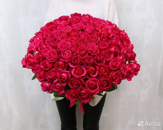 Букет из 101 малиновой розы 40 см (Россия)