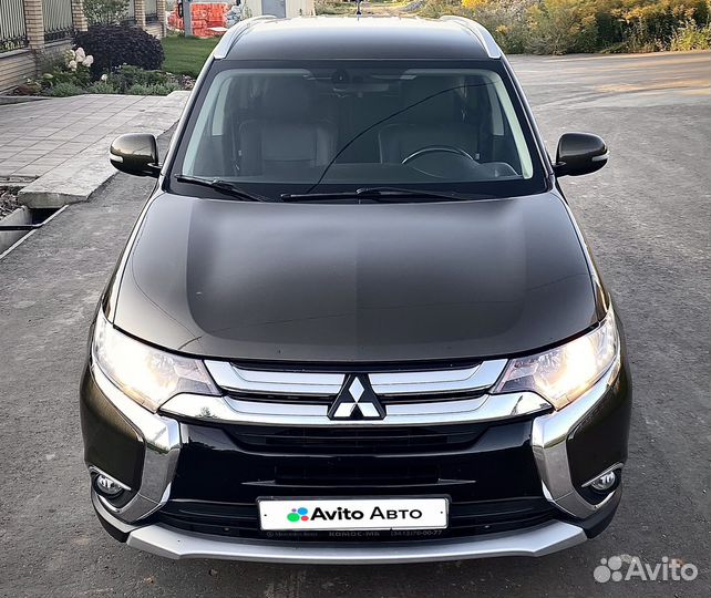 Mitsubishi Outlander 2.0 CVT, 2016, 136 600 км