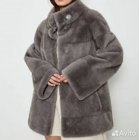 Искусственная шуба короткая 48-50