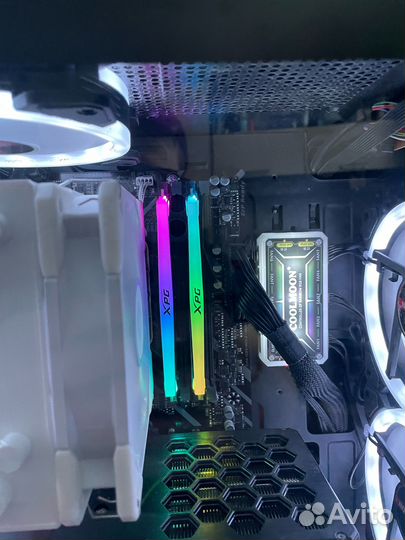 Оперативная память adata XPG spectrix D41 RGB 16 г