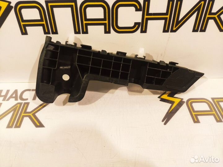 Кронштейн крепления переднего бампера Rio 2020+ L