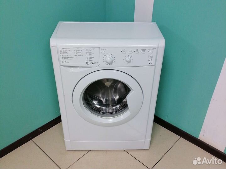 Стиральная машинка Indesit узкая