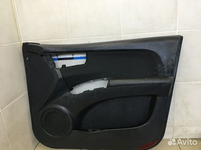 Обшивка двери передней правой Sportage 2004-2010