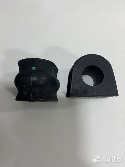 Втулка стабилизатора subaru Forester II/Legacy