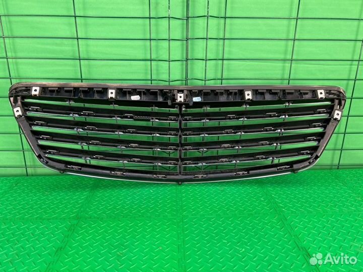 Решетка радиатора Mercedes-Benz S W221 M272.965