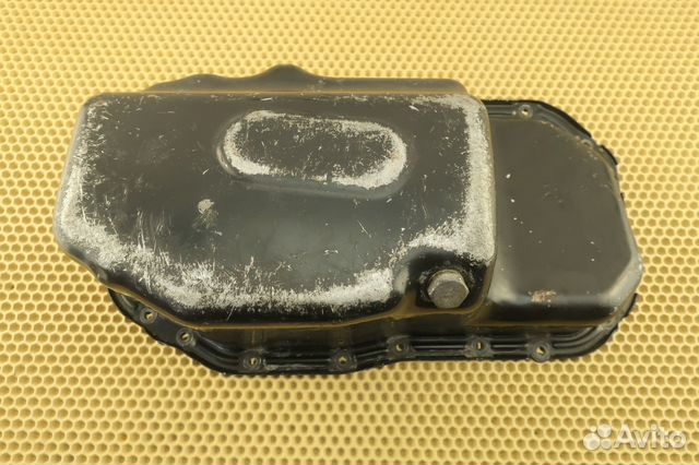 Поддон двигателя VAG 03C103601BE